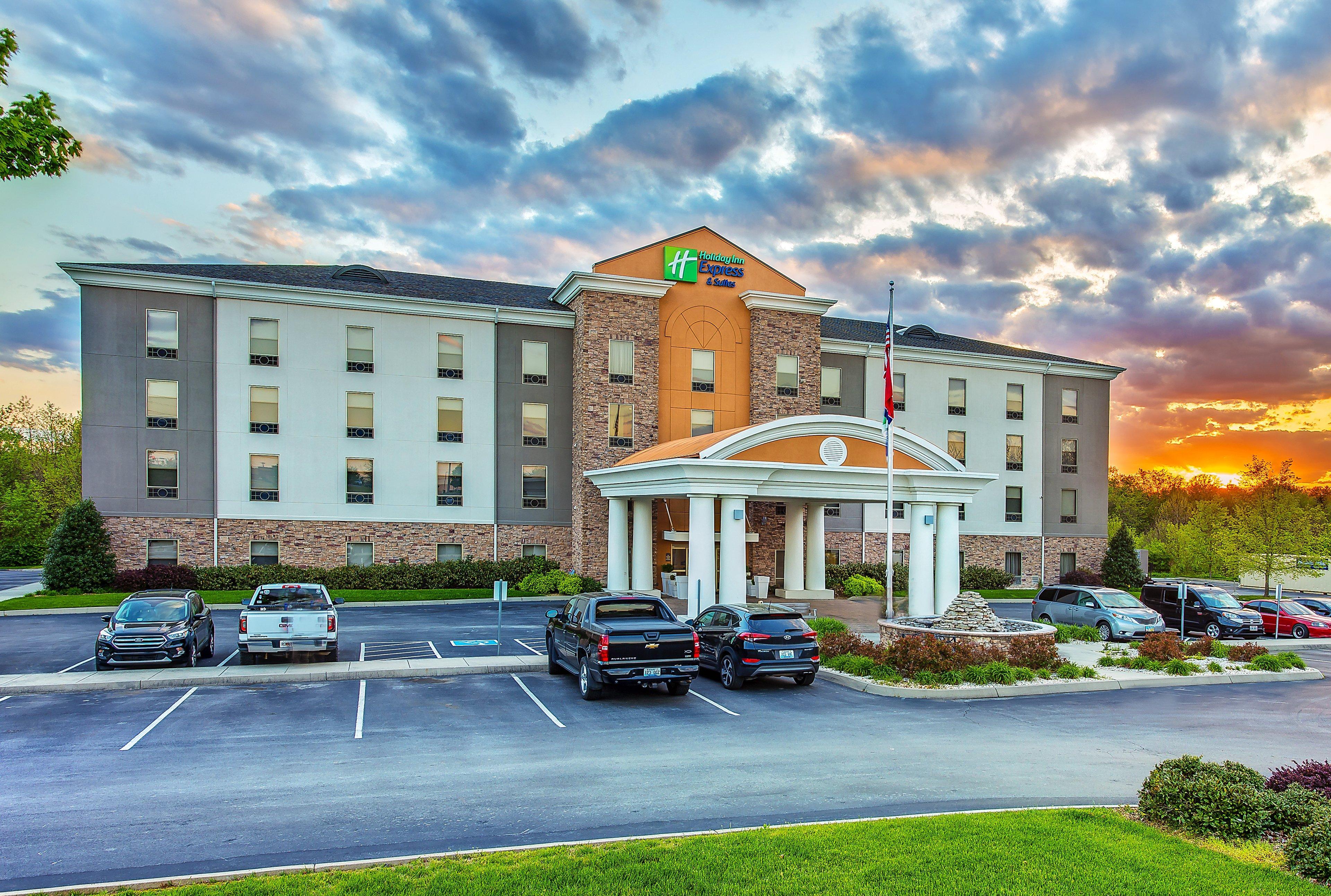 Holiday Inn Express & Suites Morristown By Ihg Buitenkant foto