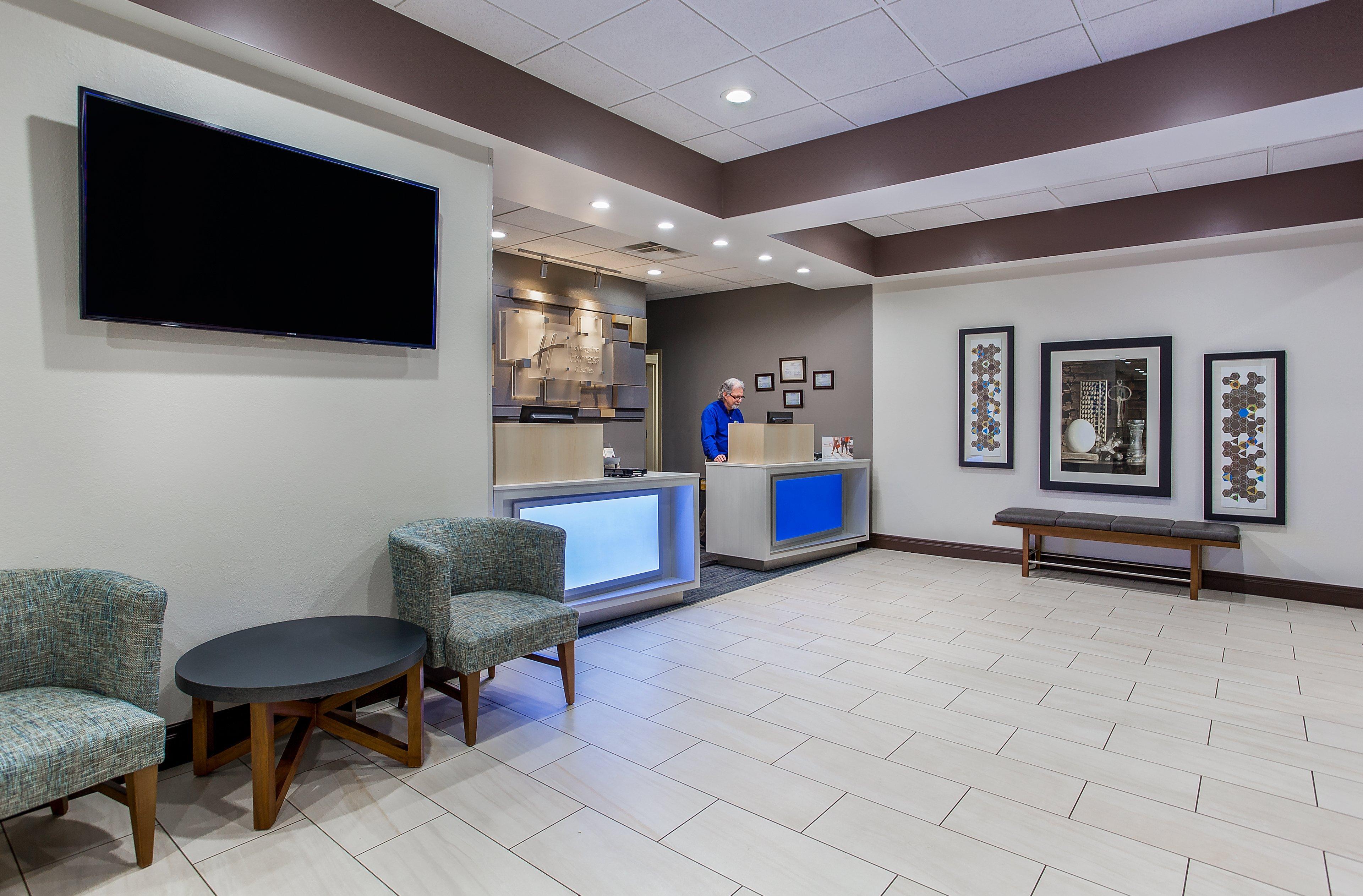 Holiday Inn Express & Suites Morristown By Ihg Buitenkant foto